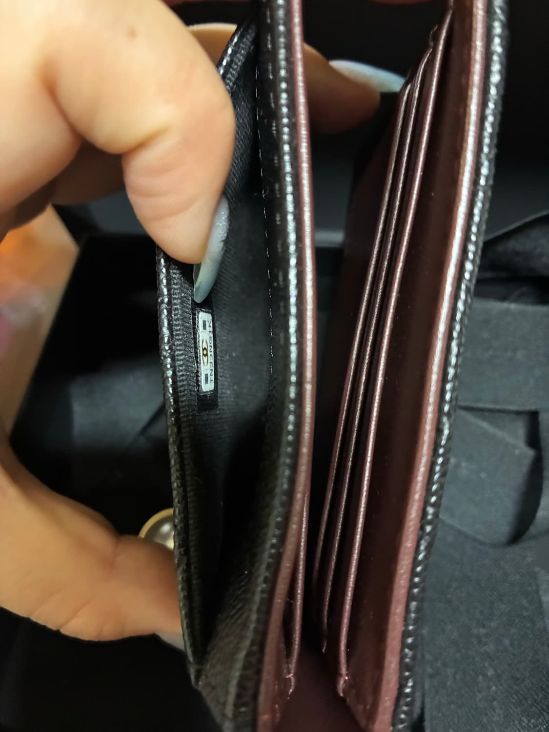 샤넬 캐비어 블랙 금장 카드지갑(반지갑) 상품이미지10