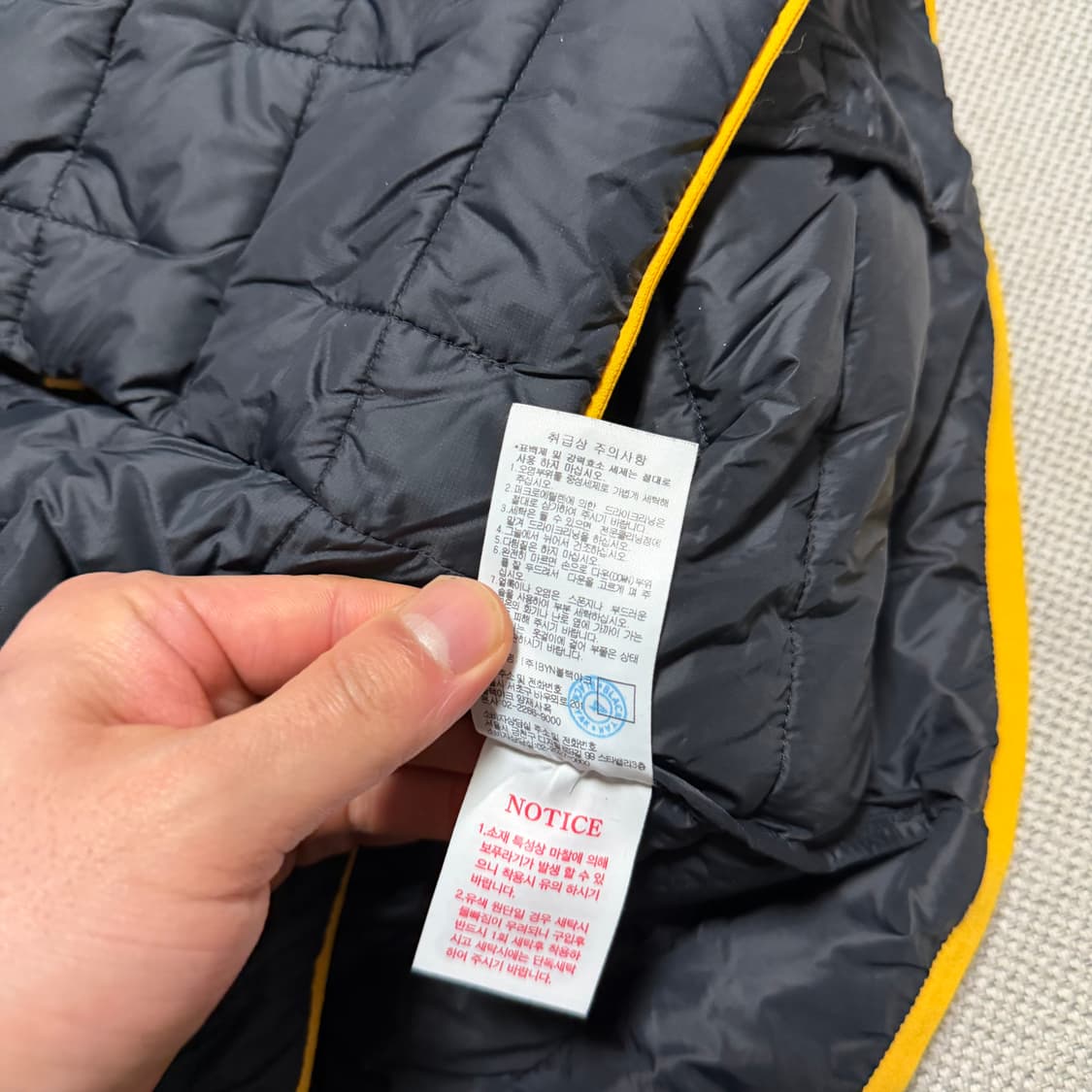 블랙야크 경량 패딩자켓 상품이미지4