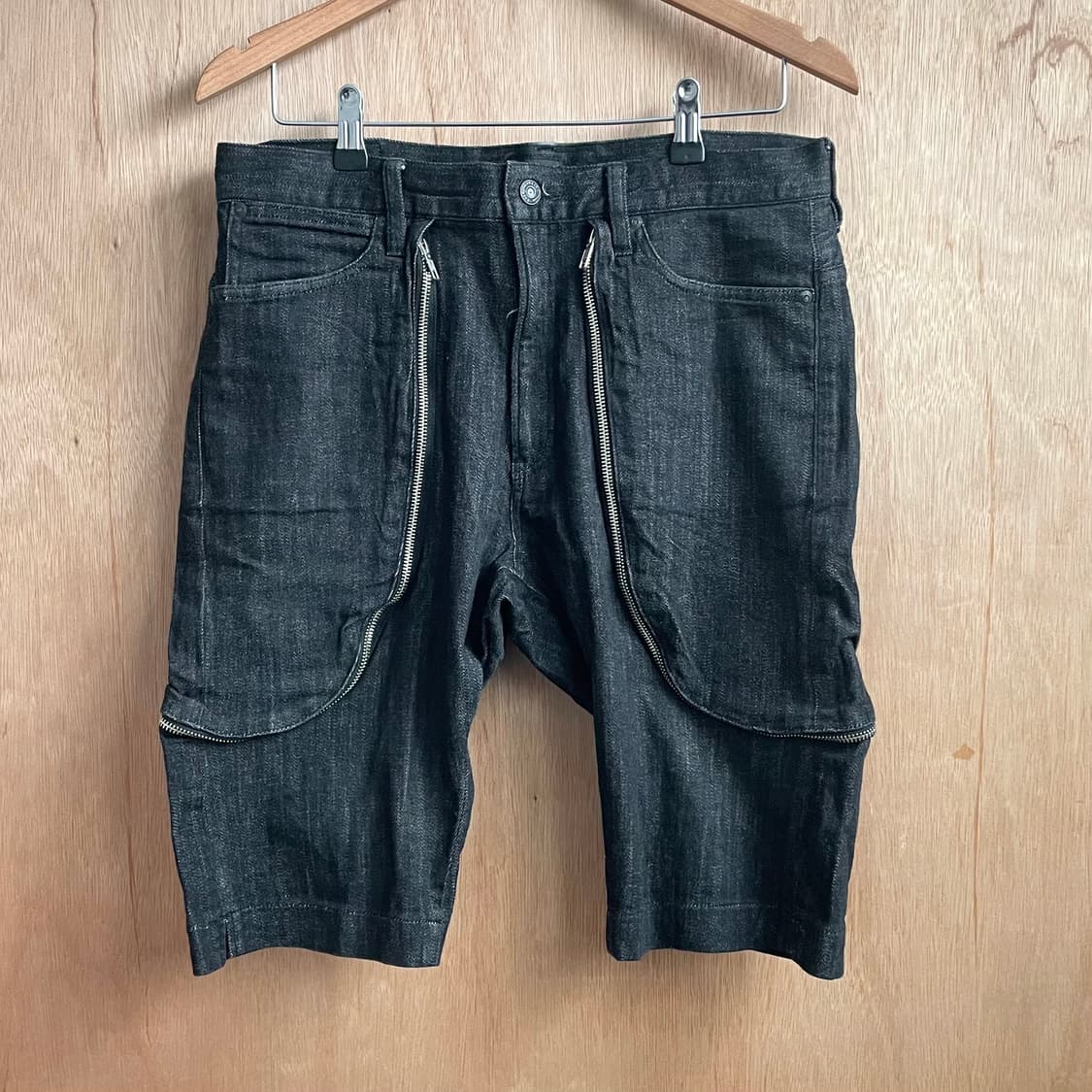 라드뮤지션 지퍼 디테일 쇼츠 상품이미지5