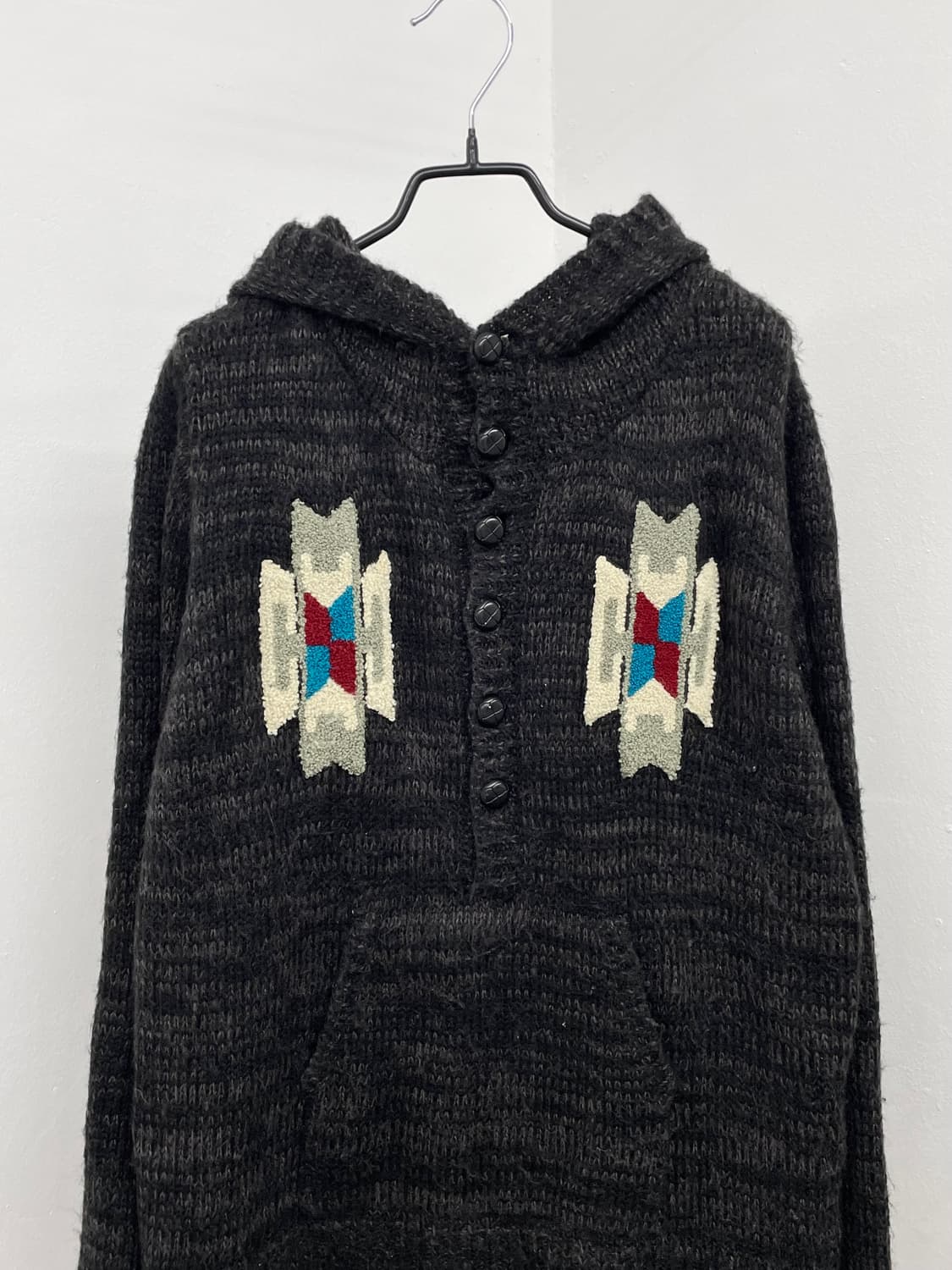 에스닉 패턴 버튼 후드 니트 상품이미지6