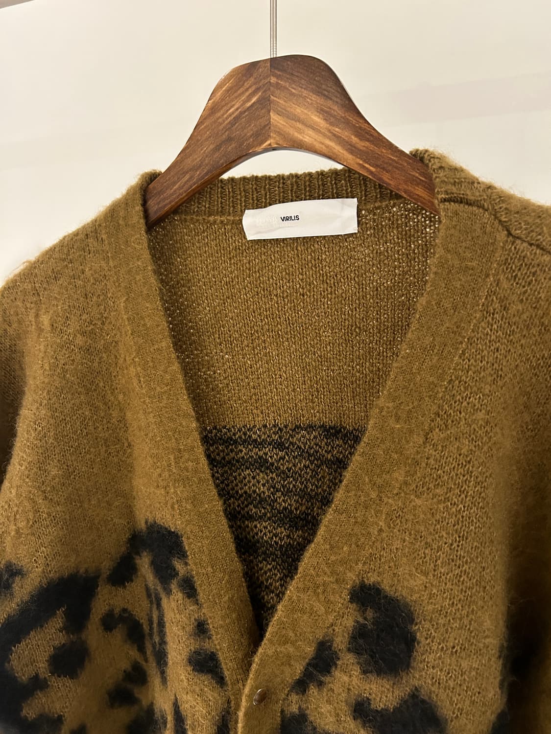 Toga Leopard Wool Cardigan 상품이미지4