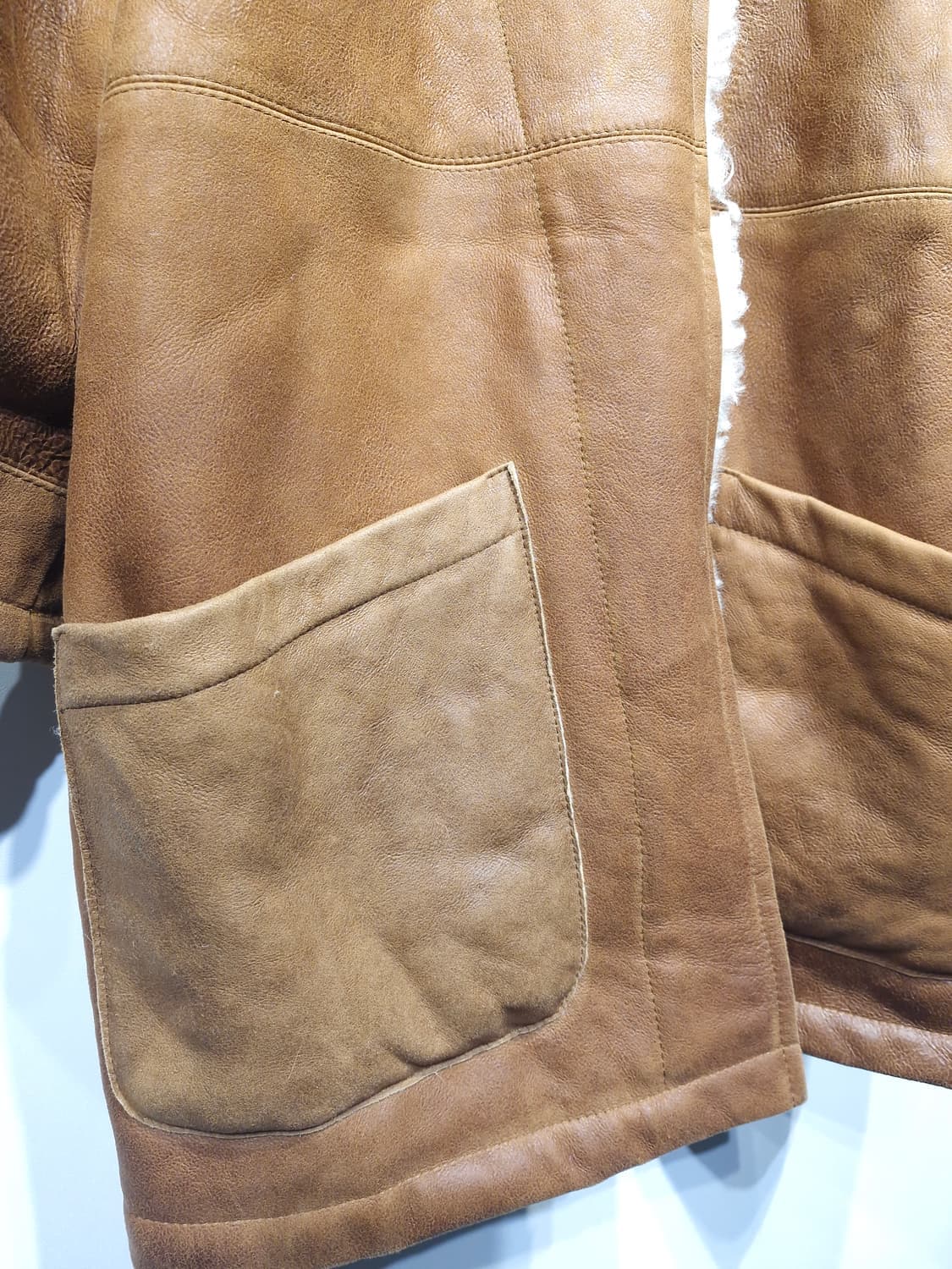 RAEY 램스킨 시어링 코트 브라운 상품이미지5