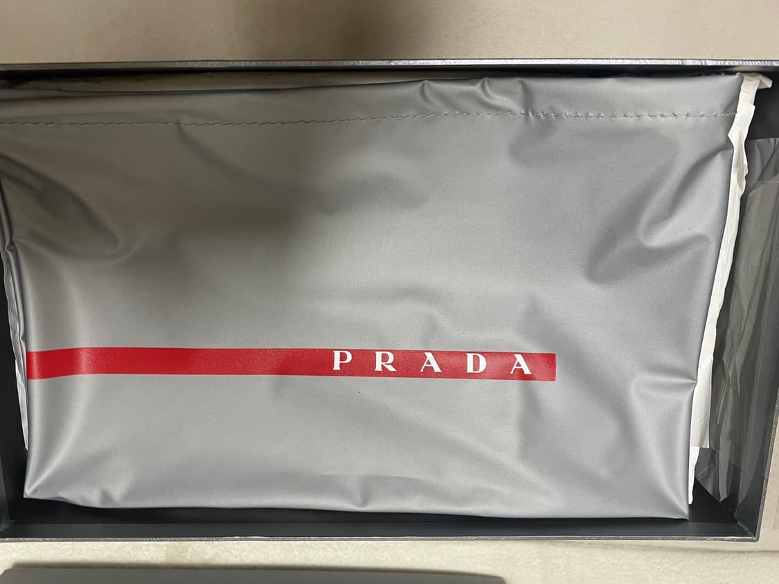 Prada 남성 가죽슬립온 6 상품이미지9