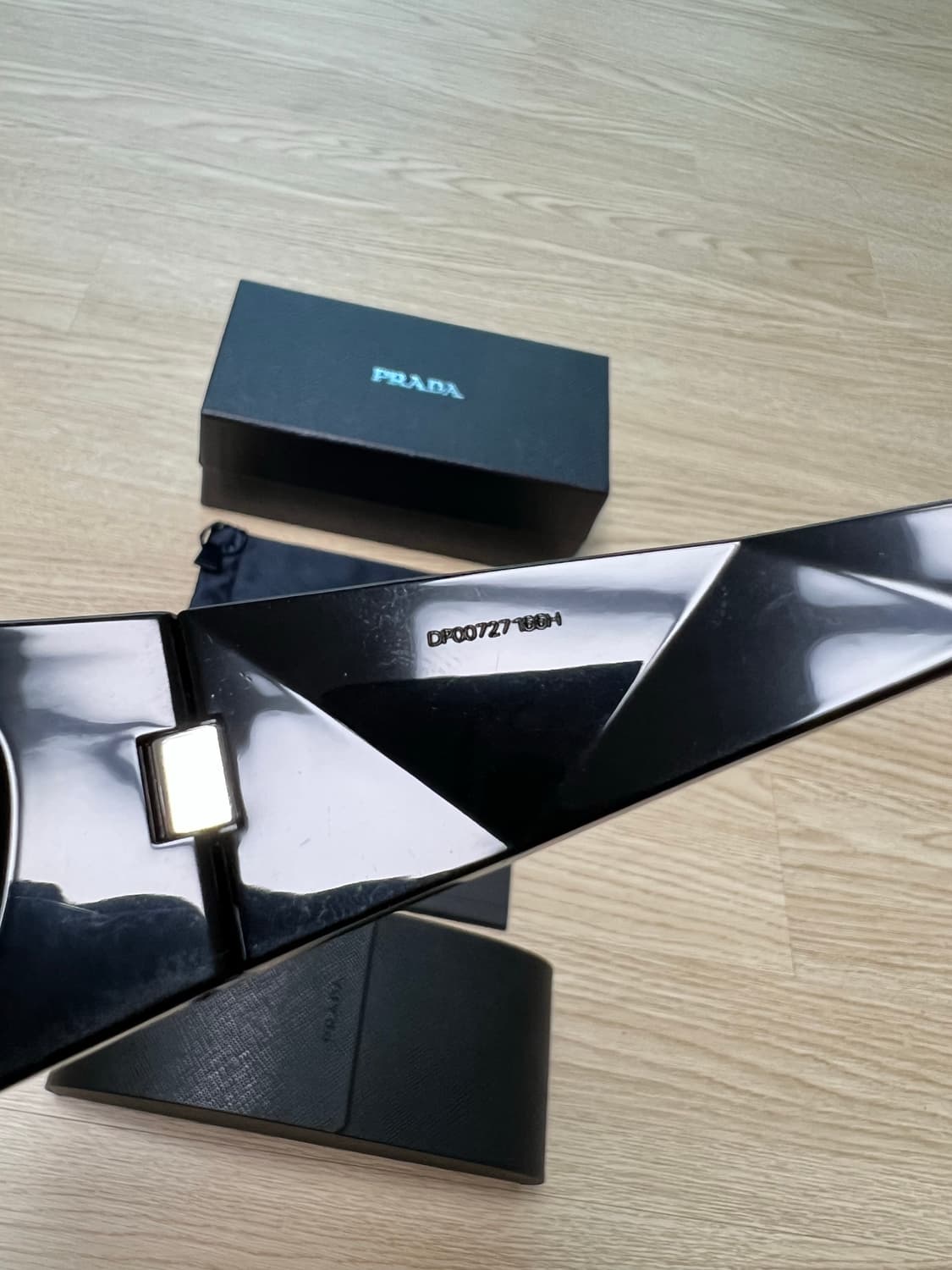 예, 칸예웨스트 프라다 선글라스 상품이미지4