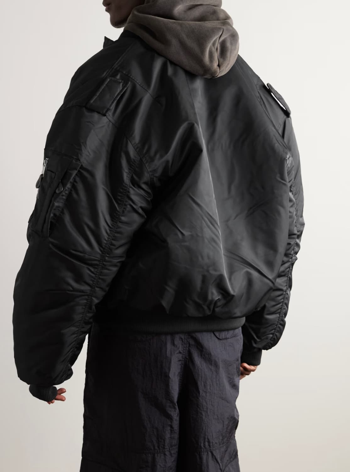 엔타이어 스튜디오 v-22 봄버 L 상품이미지4