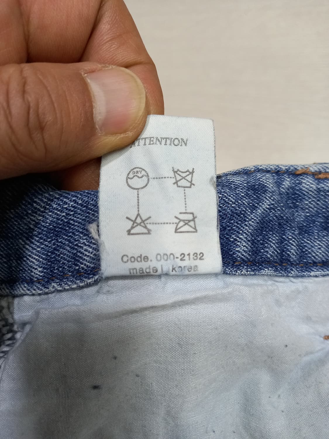 26 4SEASON Kor 데미지워싱 스판 슬림일자진 연청 26-614 상품이미지8