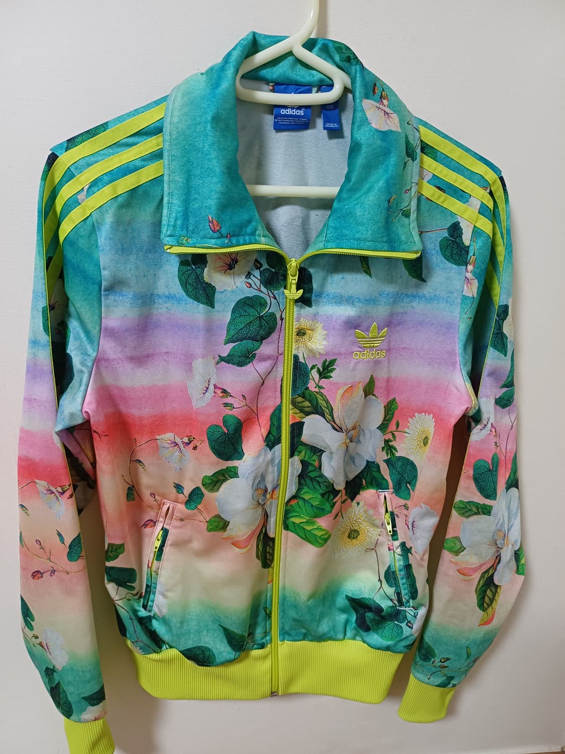 아디다스 플로랄 파이어버드 트랙 자켓 상품이미지1