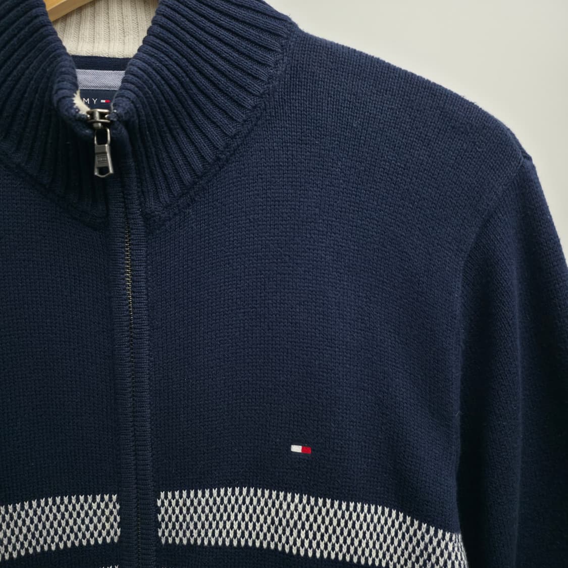 [M] 타미힐피거 네이비 스트라이프 니트 집업 상품이미지4