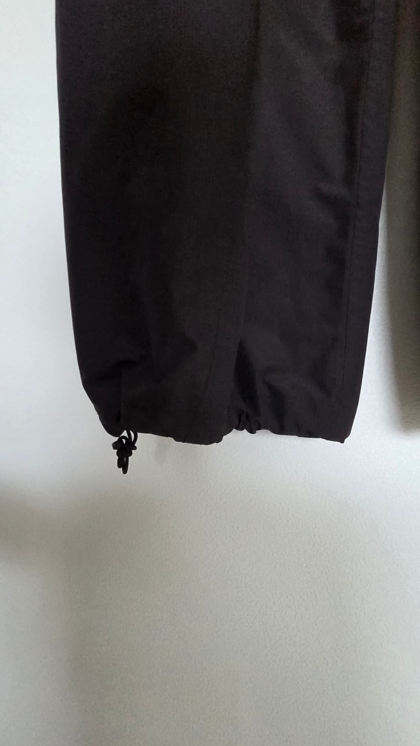 산산기어 2.5L 윈드블락 팬츠 블랙 3사이즈 23FW 상품이미지4