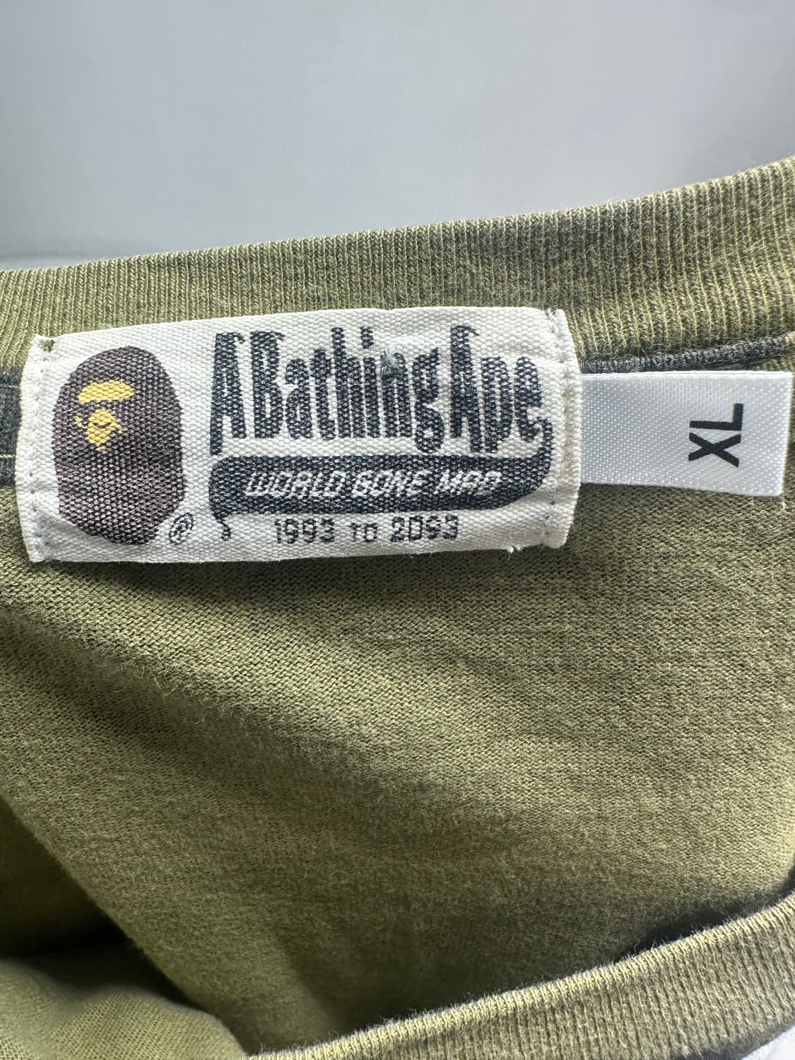 베이프 샤크 녹계 티셔츠 상품이미지3