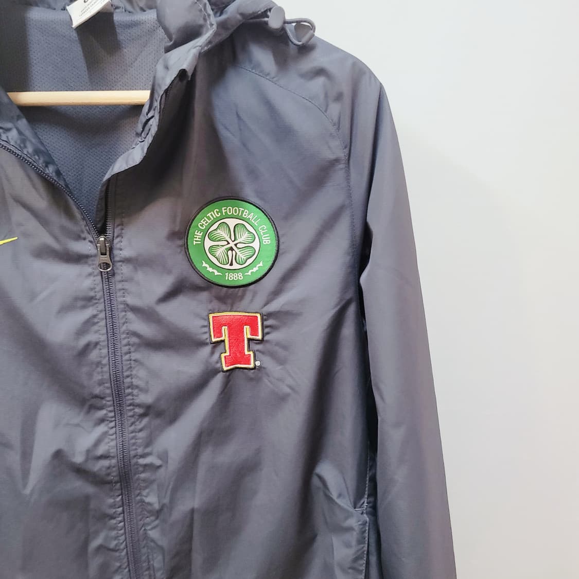 S) 나이키 바람막이 상품이미지3