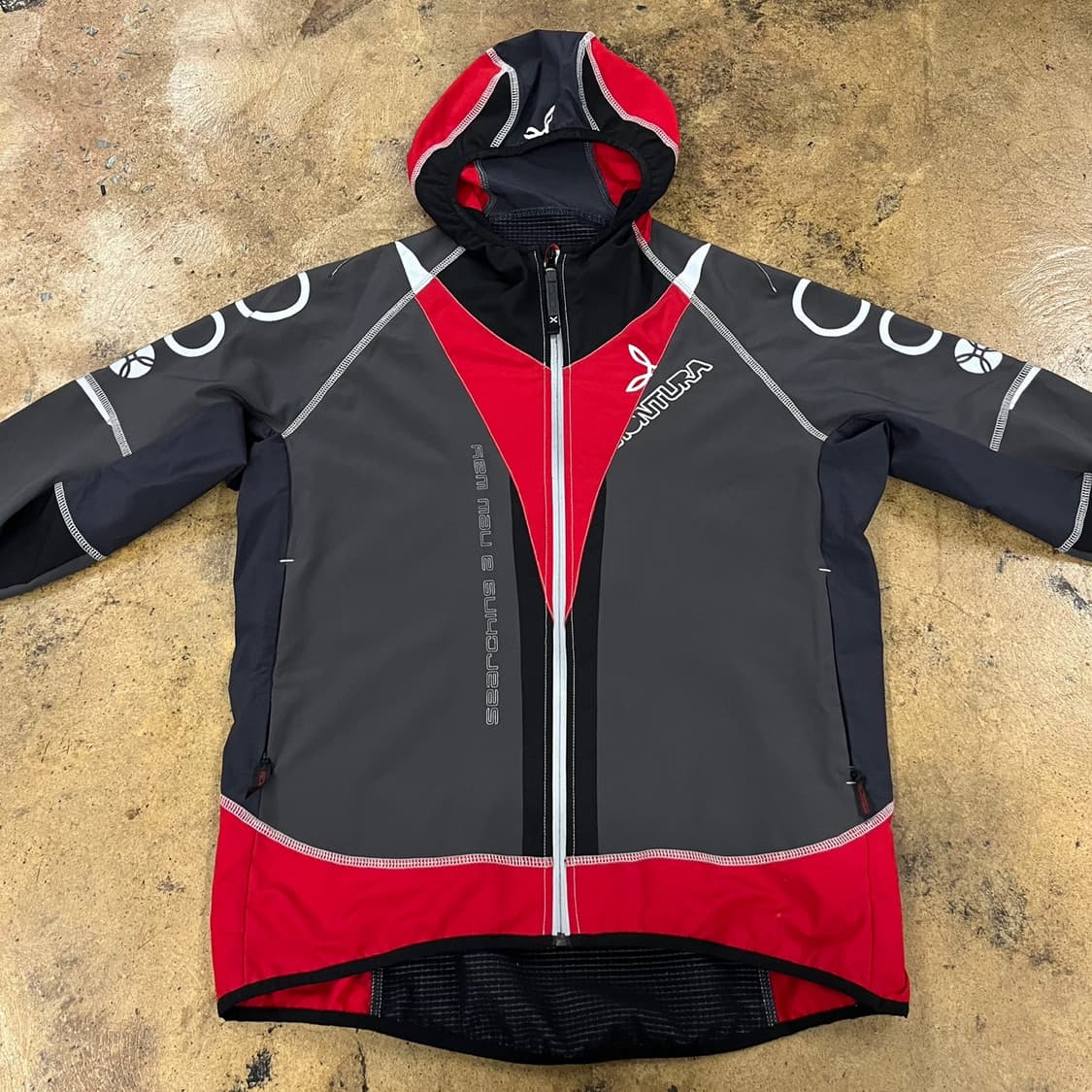 [정품/L] 몬츄라 바람막이 후드 자켓 b18 상품이미지3