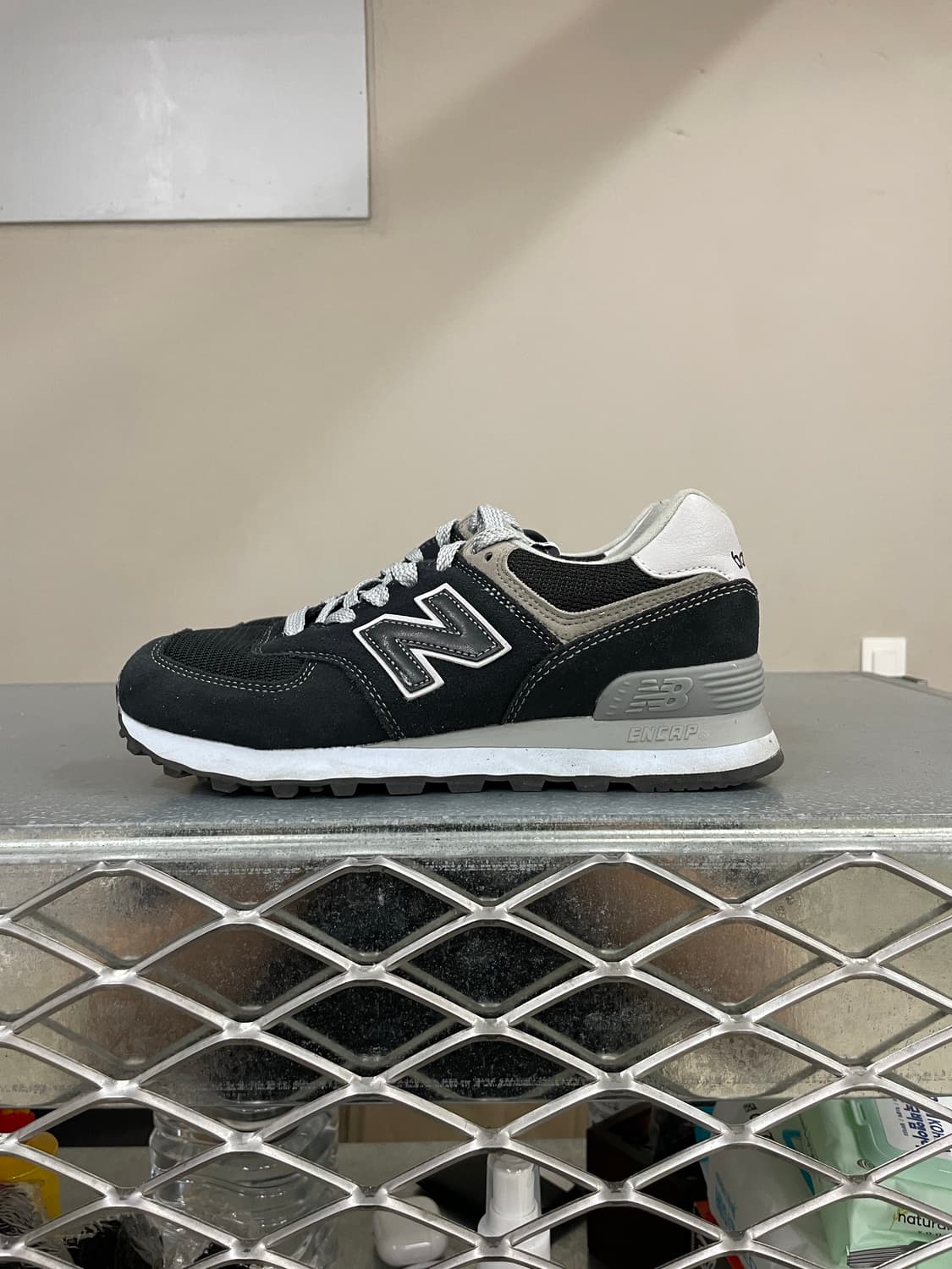 뉴발란스 574 블랙 245 (gr-4418) 상품이미지1