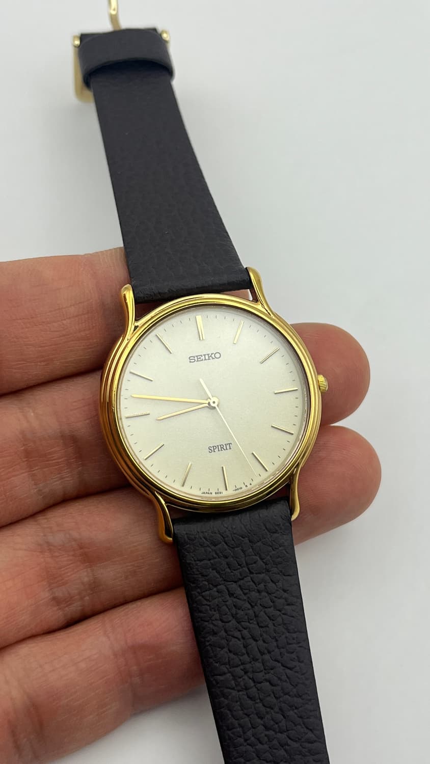 세이코 클래식 빈티지시계 상품이미지2
