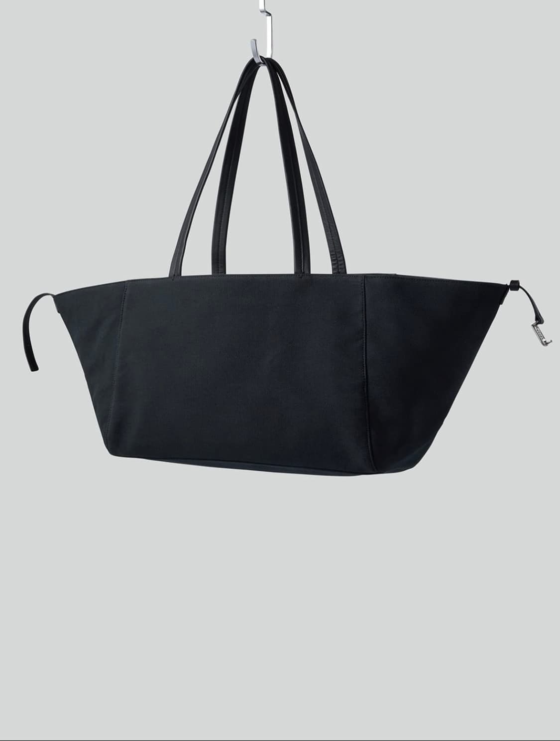 렉토 RC 홀리데이 캔버스백 블랙 미듐 상품이미지3