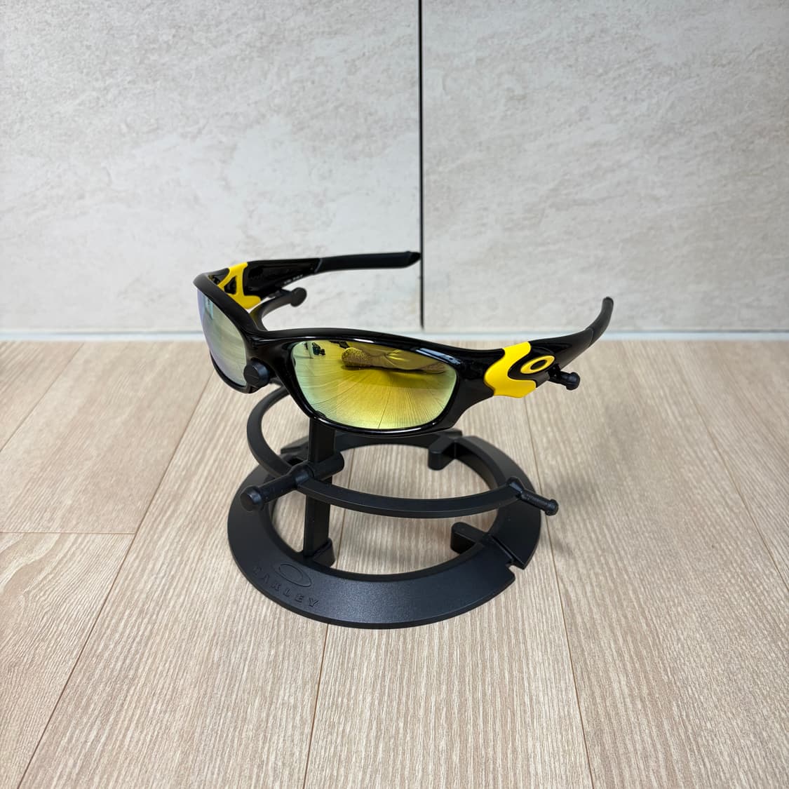 오클리 oakley 스트레이트 자켓 Straight jacket 블랙 상품이미지1