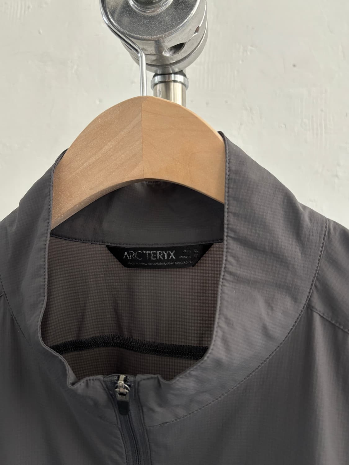 ARCTERYX 아크테릭스 차콜 노딘 자켓 상품이미지3