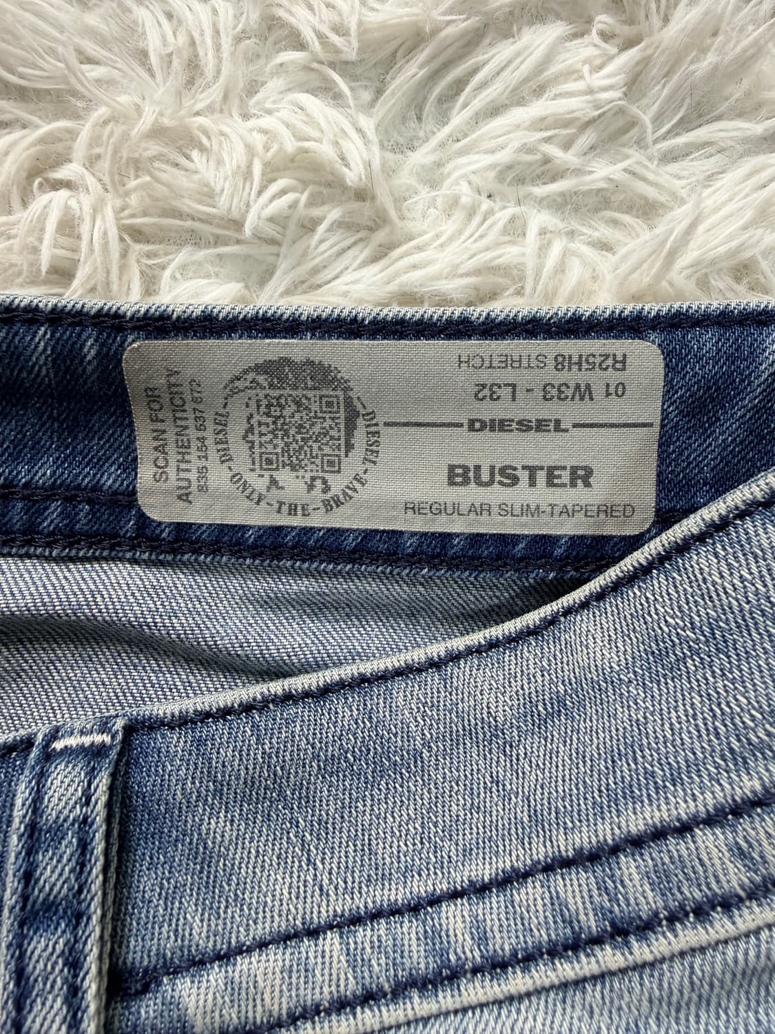 디젤(Diesel) 버스터(Buster) 레귤러 슬림 테이퍼드 상품이미지4