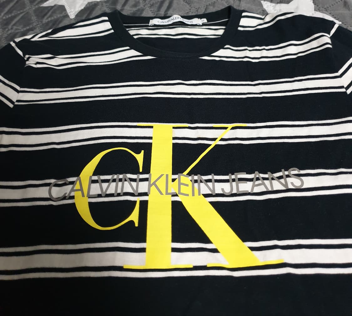 캘빈클라인 빅프린팅 스트라이프 반팔티 (M) 상품이미지2