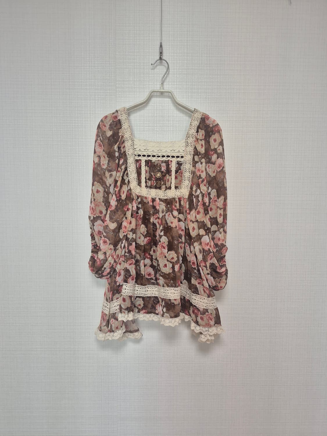 리즈리사 수선템 브라운 앤틱꽃무늬 쉬폰 튜닉 상품이미지1