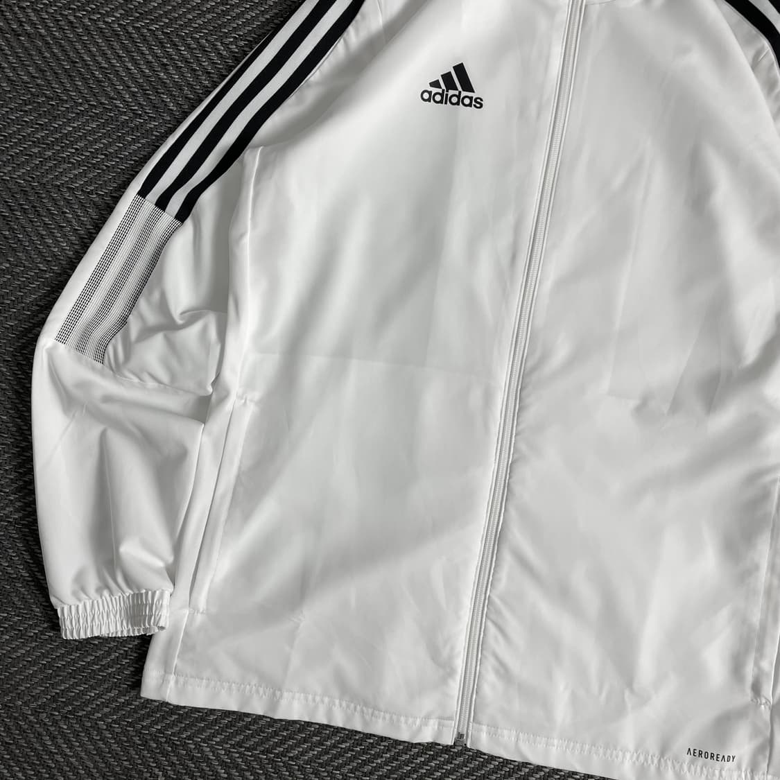 아디다스 신형 화이트 박시핏 트랙 바람막이o 3257 상품이미지3