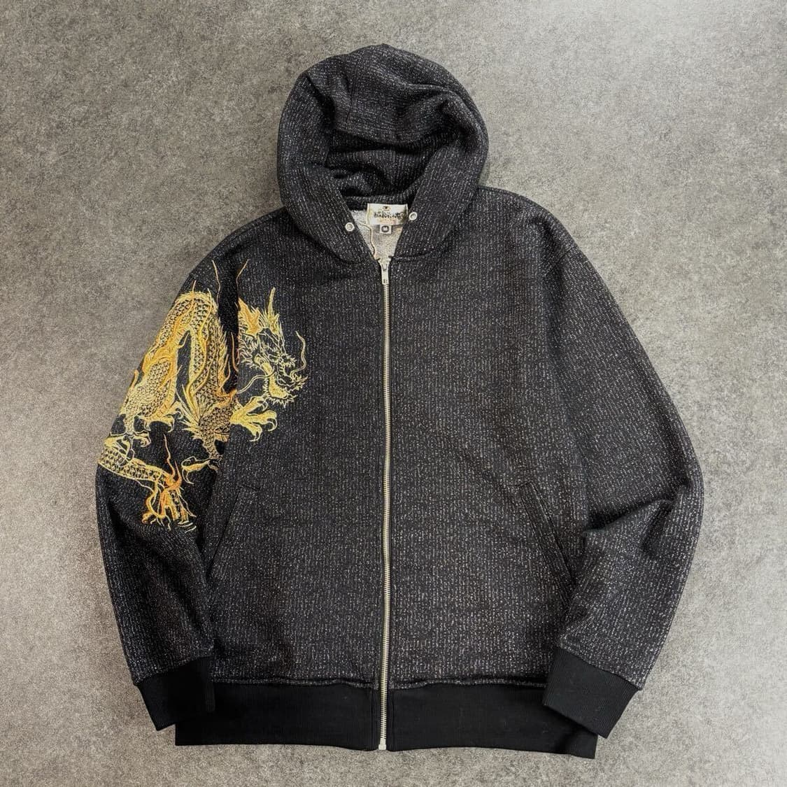 카라쿠리타마시 후드집업 상품이미지1