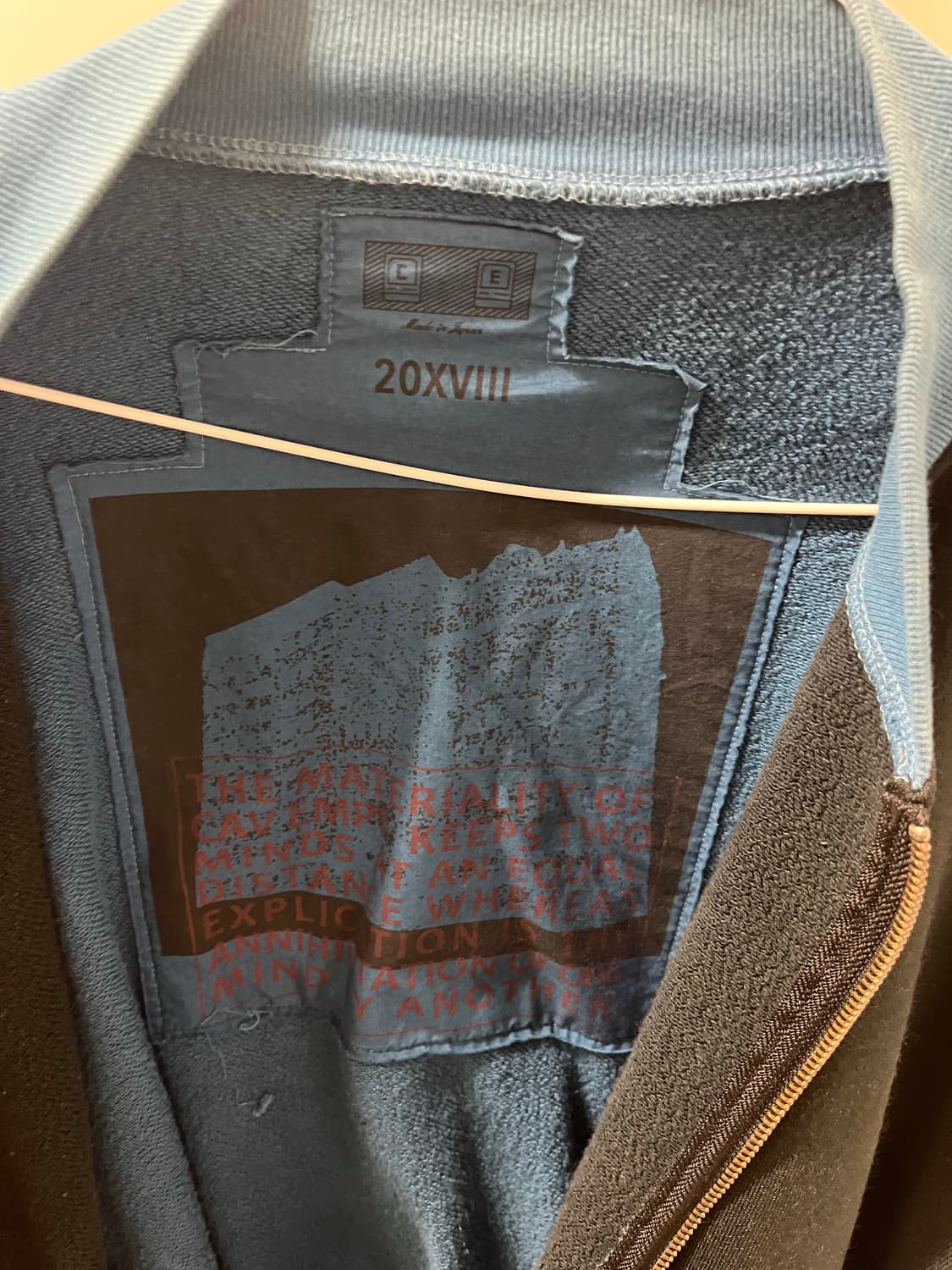 카브엠트 집업 상품이미지2