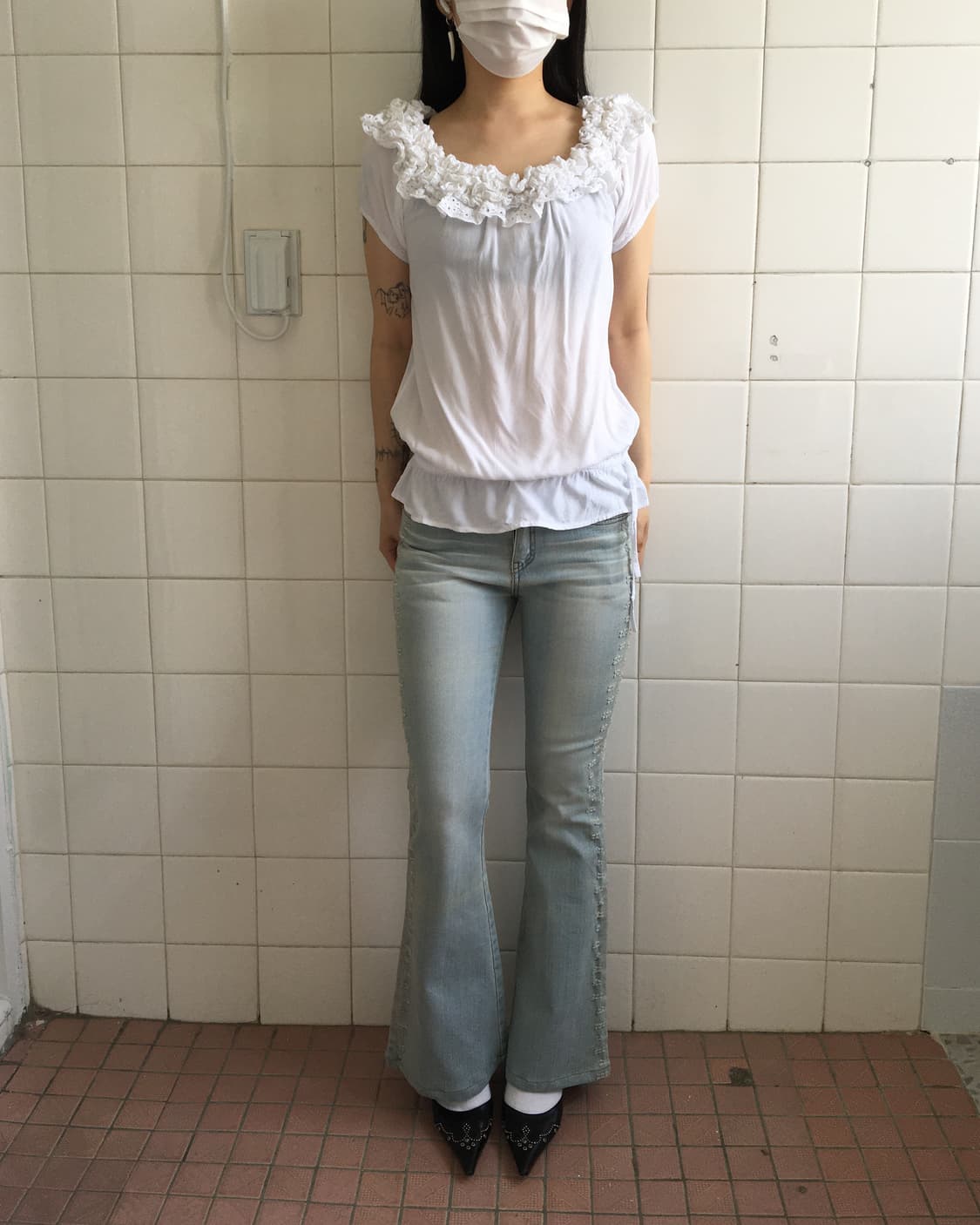 Neck line point tshirt 상품이미지1
