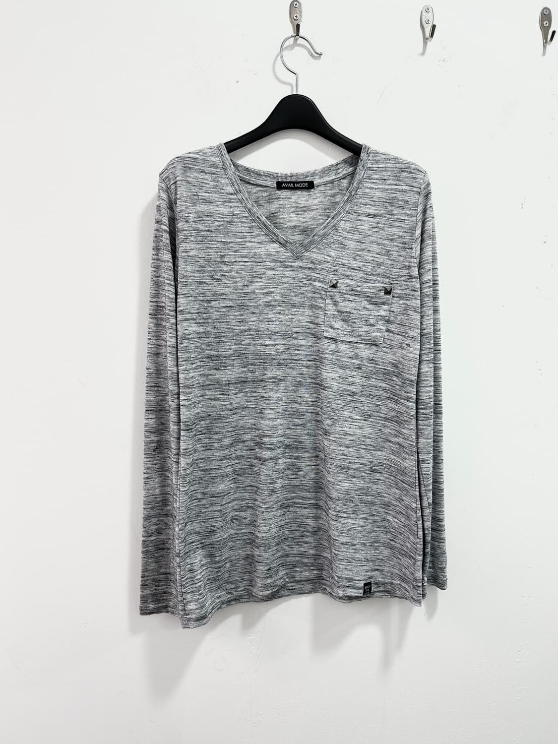 Avail Mode v neck pocket stud sleeve 상품이미지1
