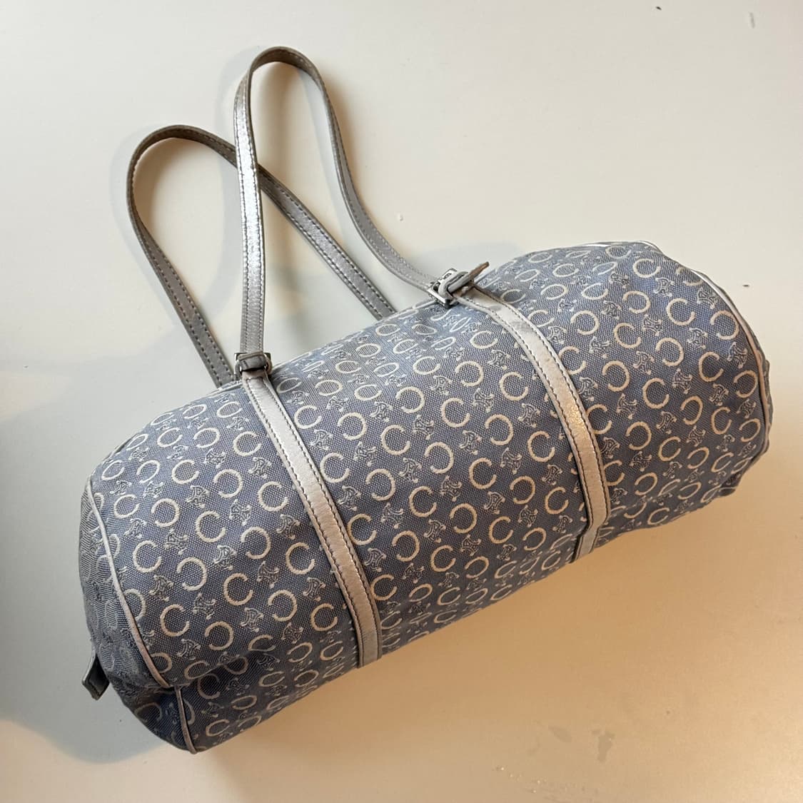 셀린느 실린더백 마카담 숄더백 (OS) 마카담 트리옹프 상품이미지1