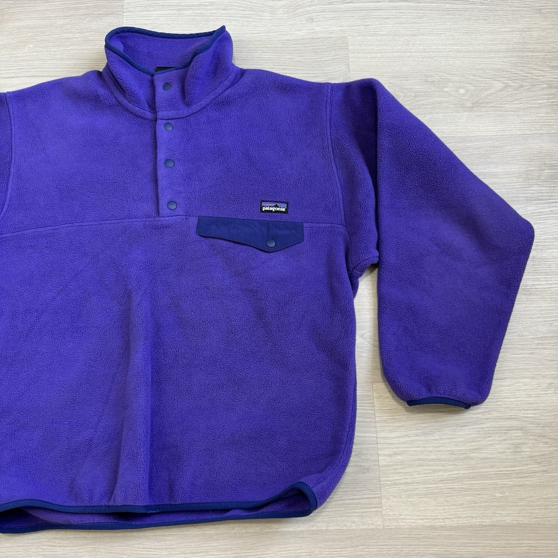 10FW 파타고니아 신칠라 스냅-T 퍼플/네이비 상품이미지2