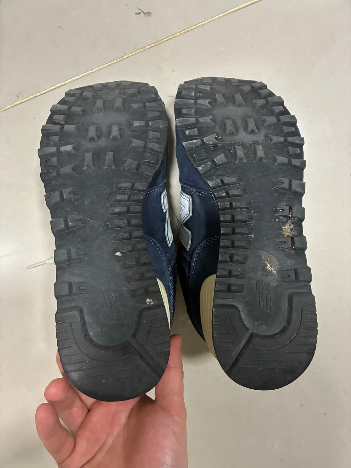 뉴발란스 포터리 574 사이즈 255 상품이미지3