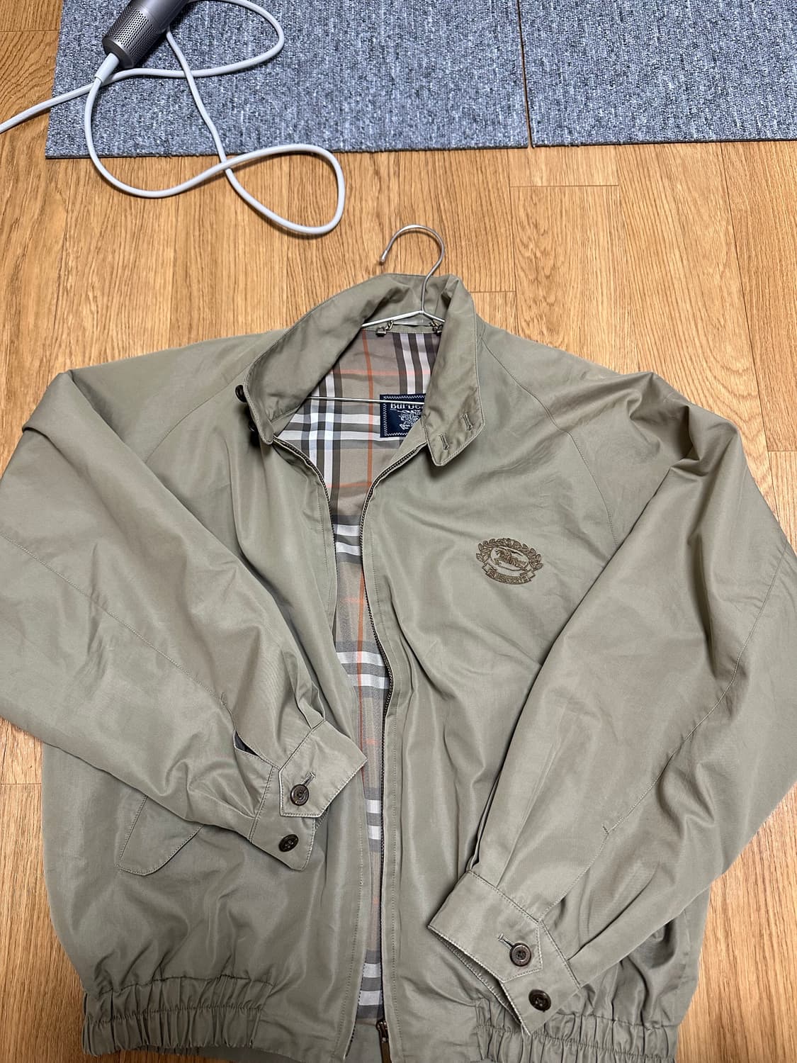 버버리 자켓 상품이미지1