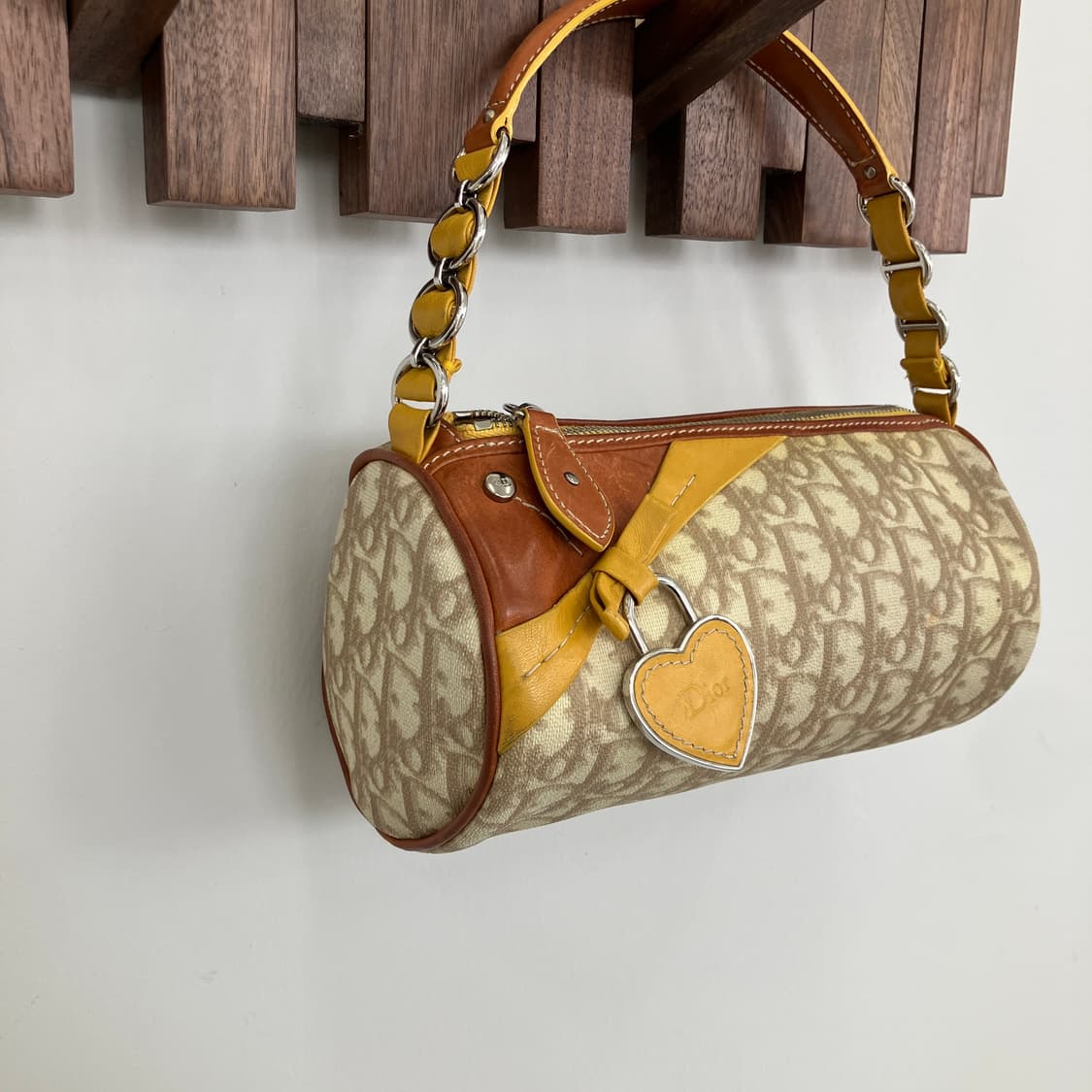 디올 오블리크 로맨틱 미니 원통백 상품이미지5