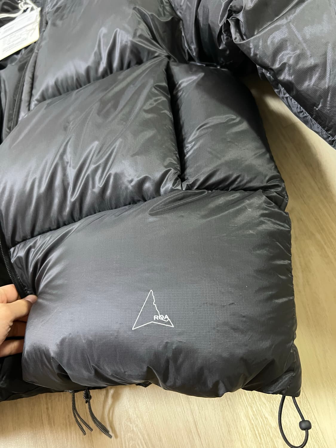 로아 헤비다운 파카 아스팔트 L사이즈 상품이미지4