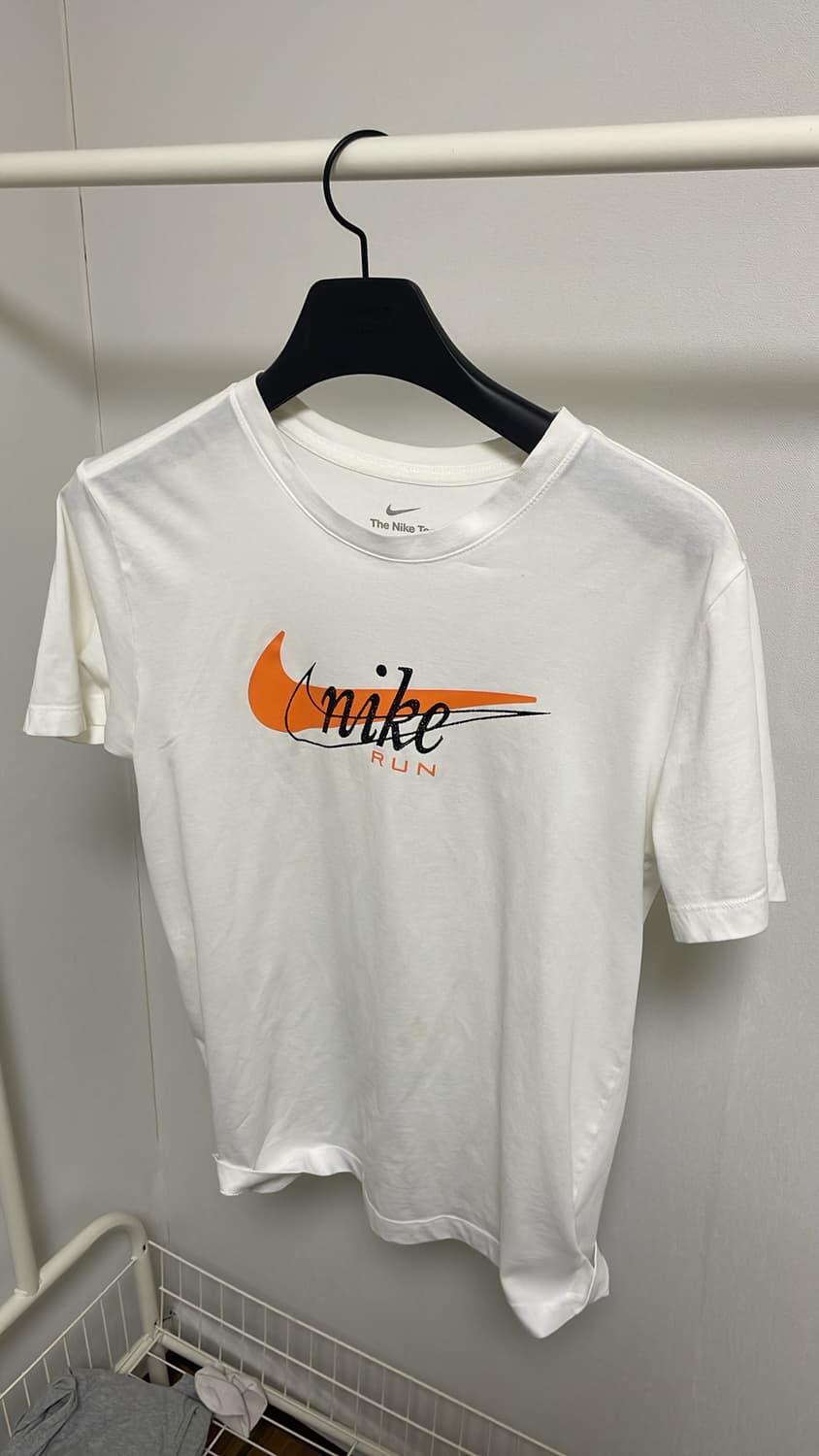나이키 반팔 상품이미지1
