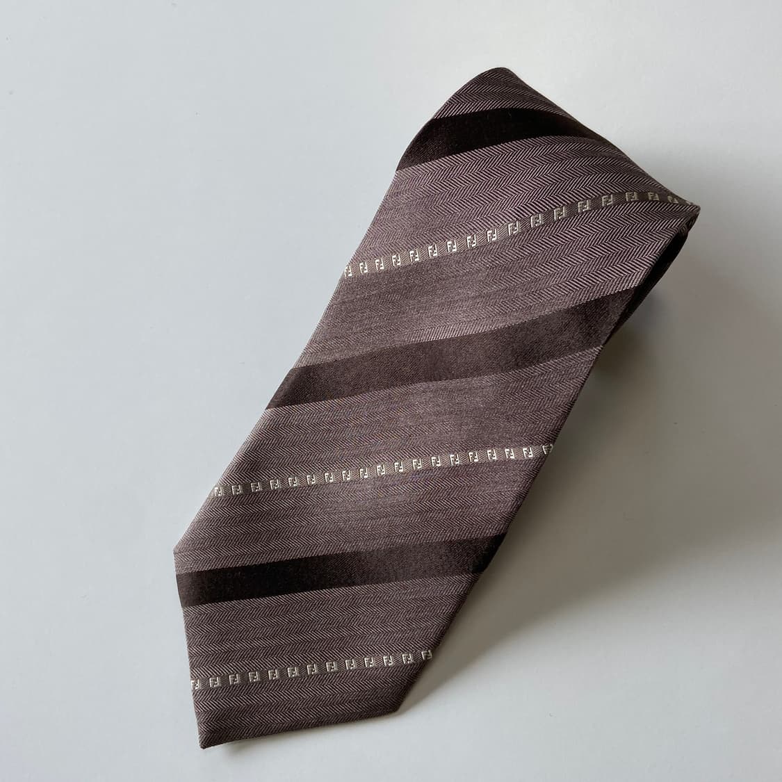 펜디(FENDI) 모노그램 신형라벨 명품 정품 넥타이 상품이미지5