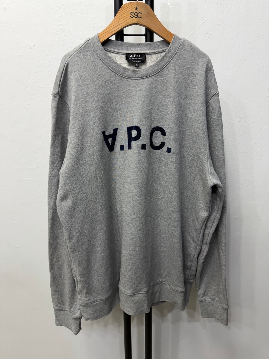 정품) APC 아페쎄 남성 회색 맨투맨 XL 상품이미지1