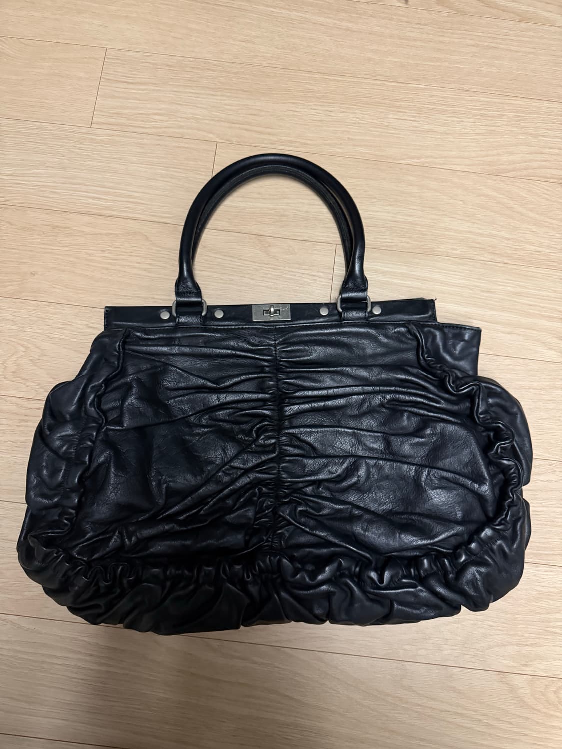 Junya watanabe 준야 소가죽 숄더백  상품이미지1