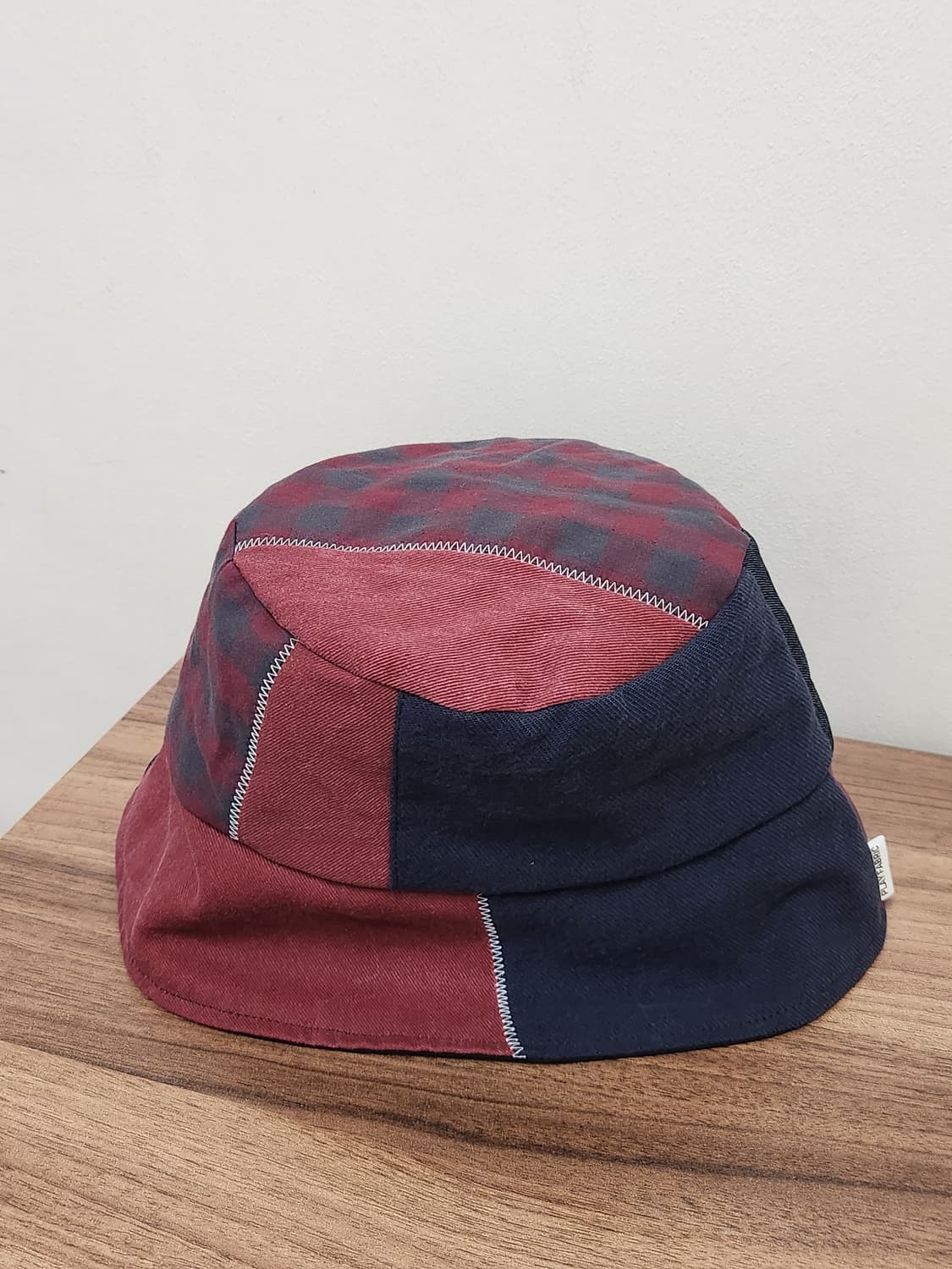 (no.4) 리버시블 패치워크 버킷햇 Navy&Burgundy Mix 상품이미지1