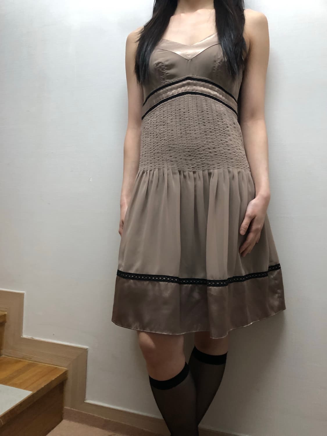 빈티지 베이지 셔링 원피스 상품이미지2