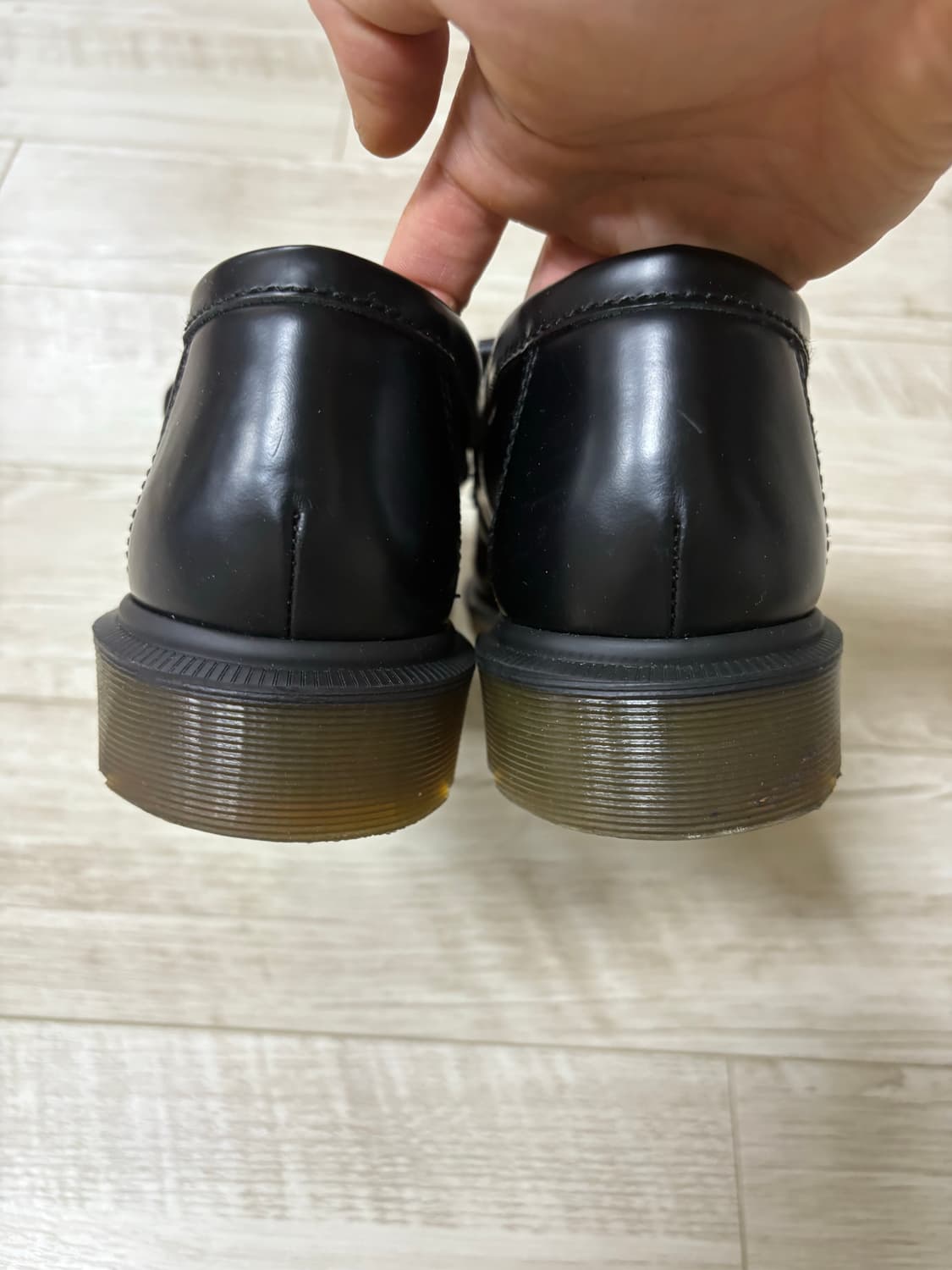 닥터마틴 아드리안 블랙 270 상품이미지5