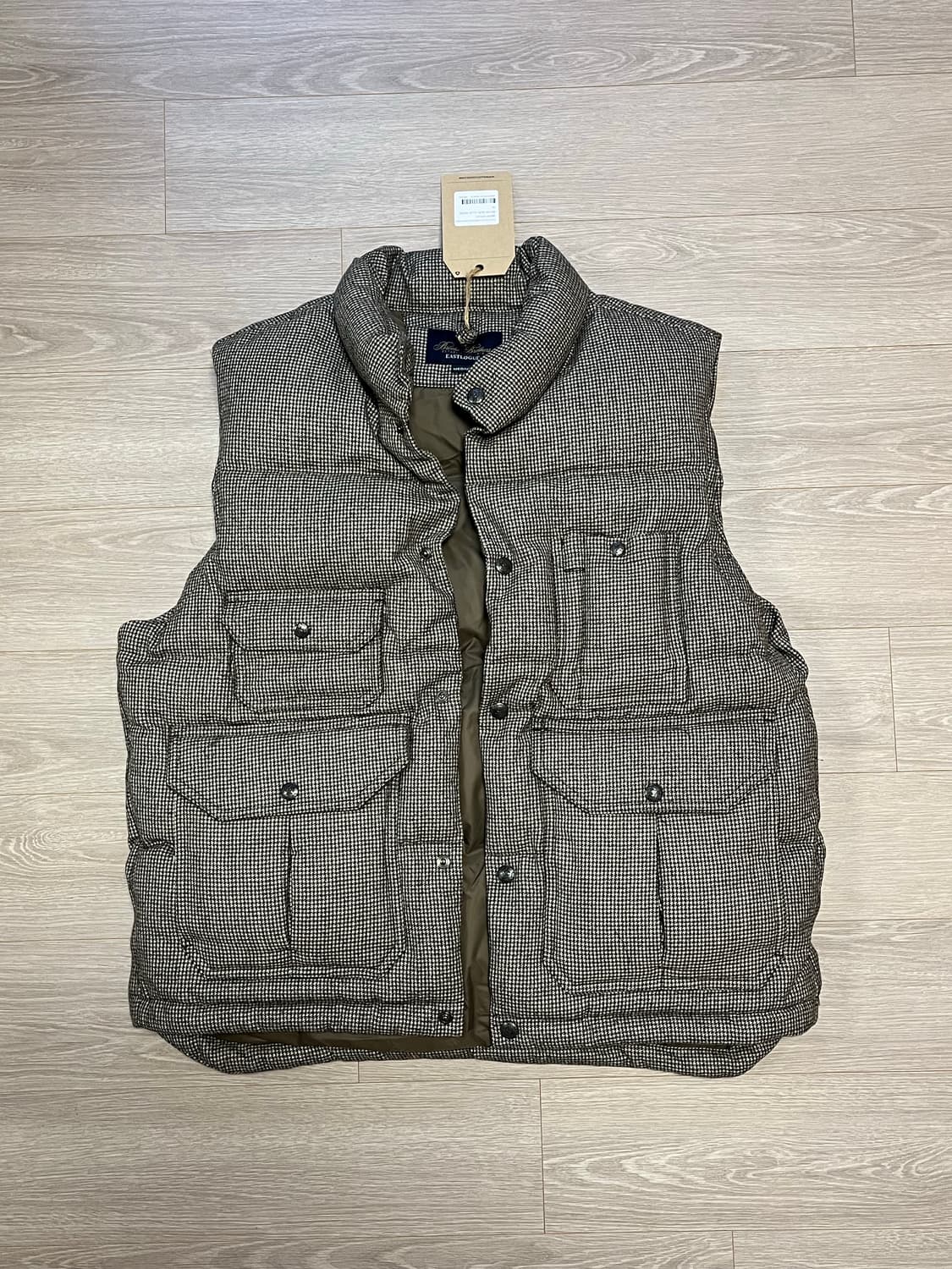 (새상품) 브룩스브라더스 x 이스트로그 구스다운 콜라보 패딩 베스트 상품이미지3