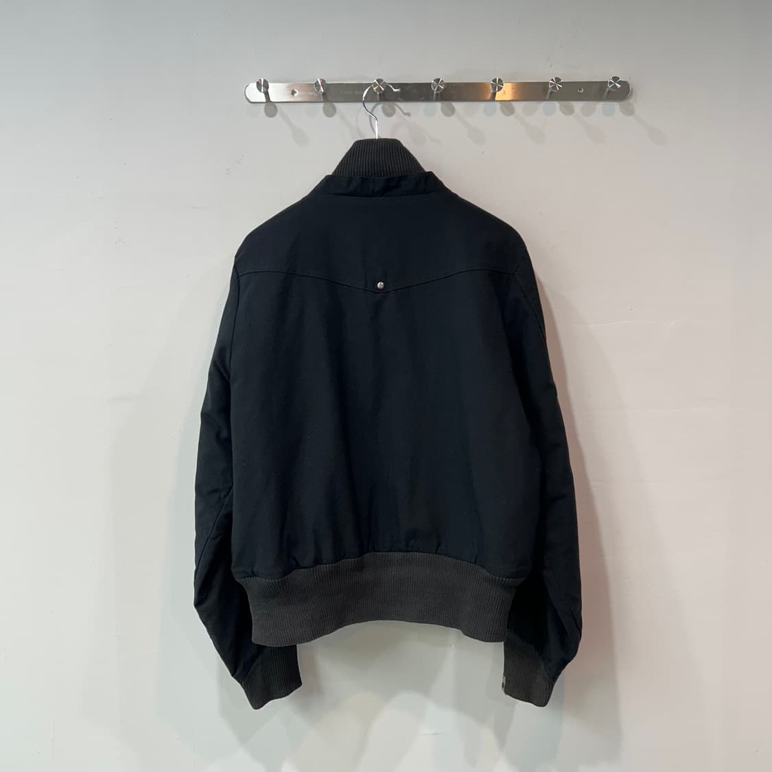 아디다스 X 미시엘리엇 블랙 봄버 자켓 상품이미지6