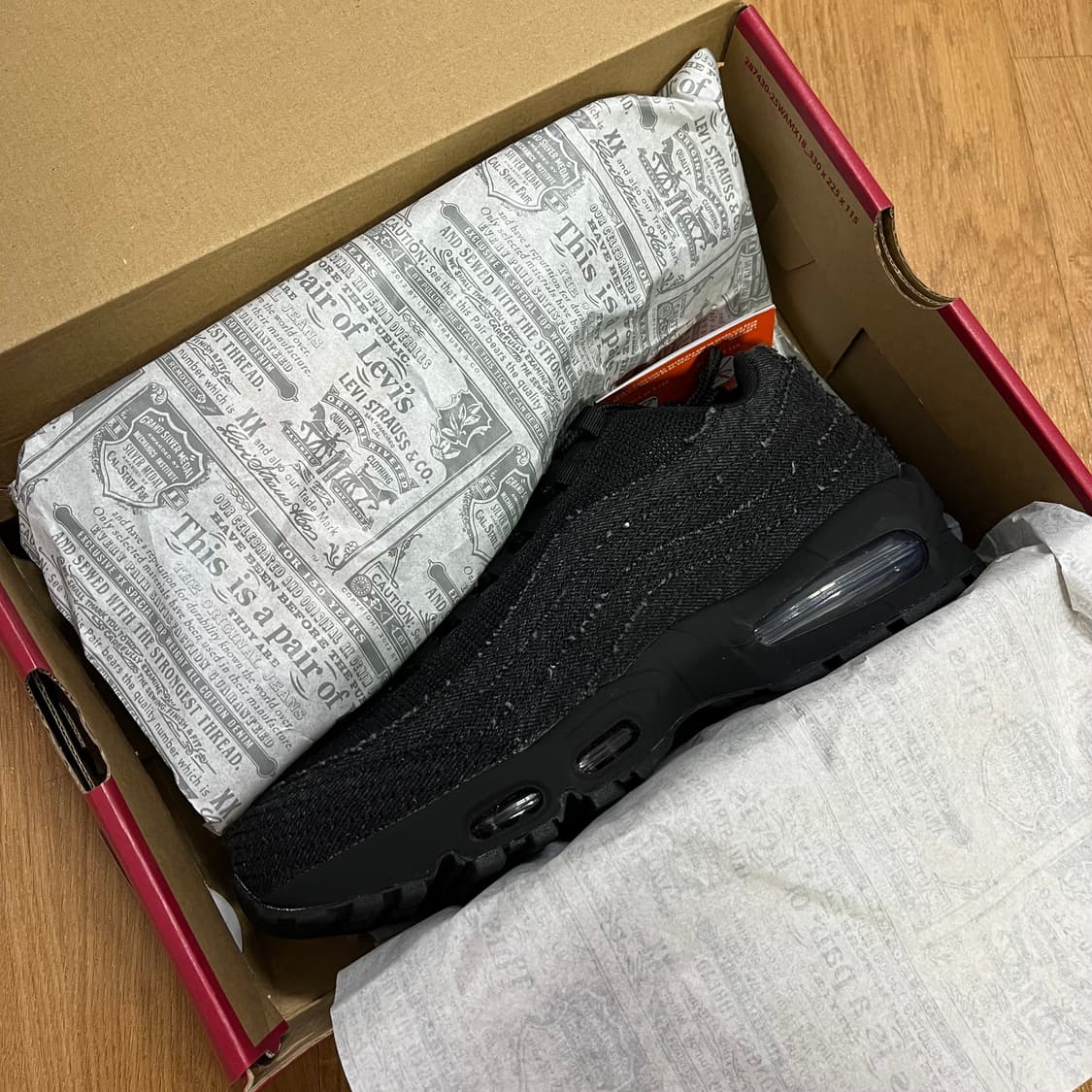 새상품/ 리바이스 나이키 에어맥스 95 블랙 데님 275 상품이미지3