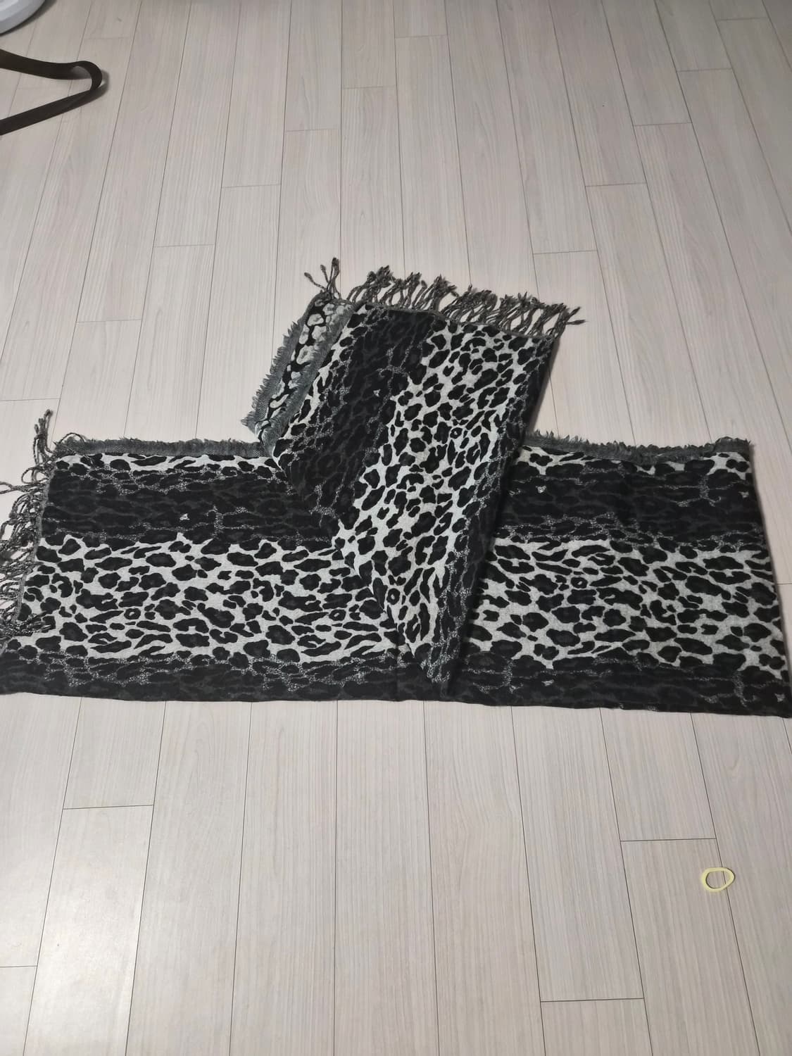 밀라숀 레오파드 머플러 상품이미지2