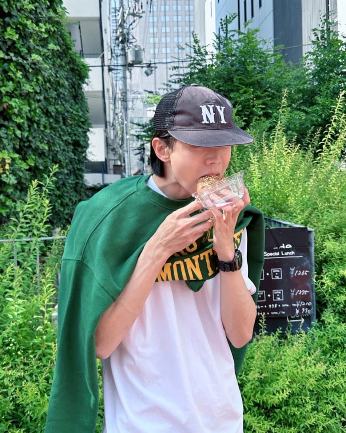 {주우재,윤아 착용} 리바이스 골드탭 맨투맨 L 상품이미지8