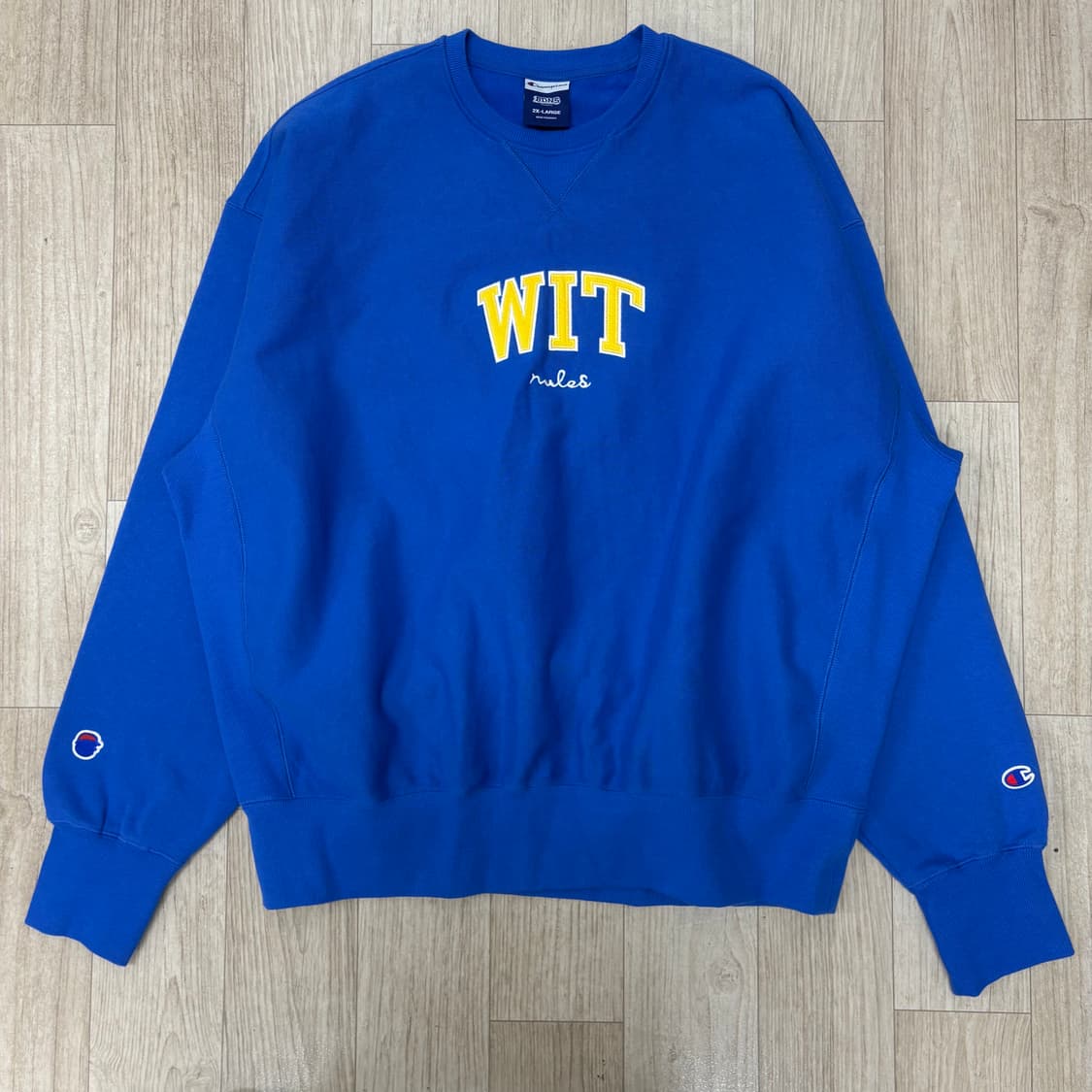 빠더너스x챔피온 콜라보 WIT 맨투맨 거의새것 상품이미지3