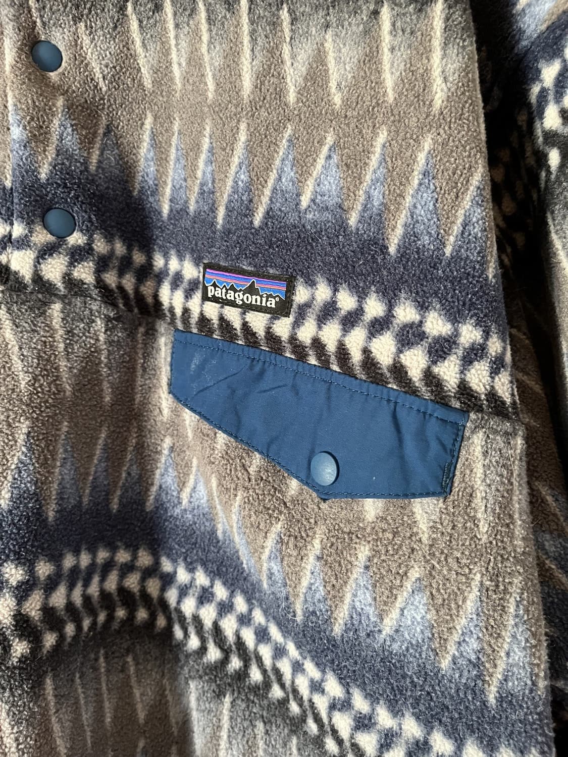 98FW 파타고니아 신칠라 스냅-티 플리스 아즈텍 패턴 상품이미지2