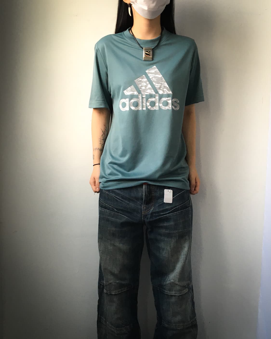 Adidas t shirt 상품이미지1